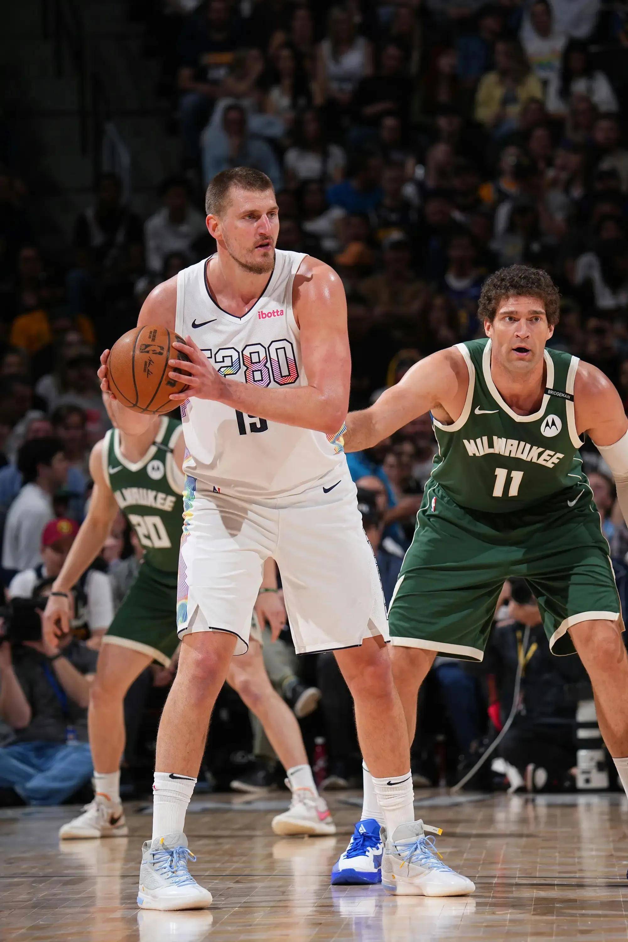 称霸多年 称霸多年