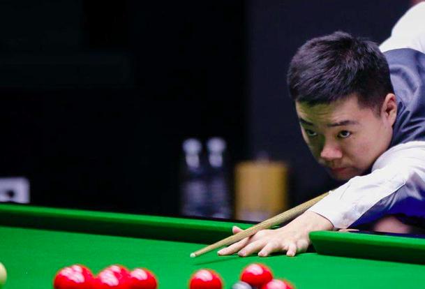 多地点的系 多地点的系