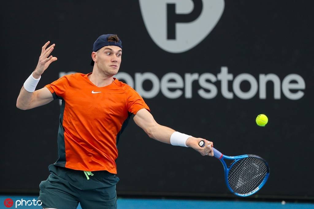 16米的国 16米的国